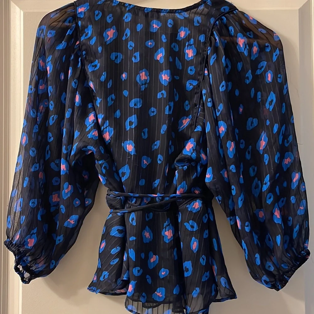 Wrap Blouse - Picture 4 of 4